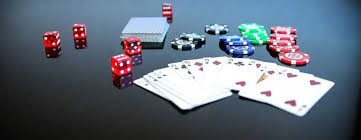 Tim layanan pelanggan ectogel siap melayani pengguna dengan cepat